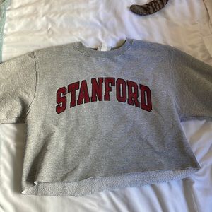Cropped, vintage Stanford crew neck- super comfy and cute for fall outfits!